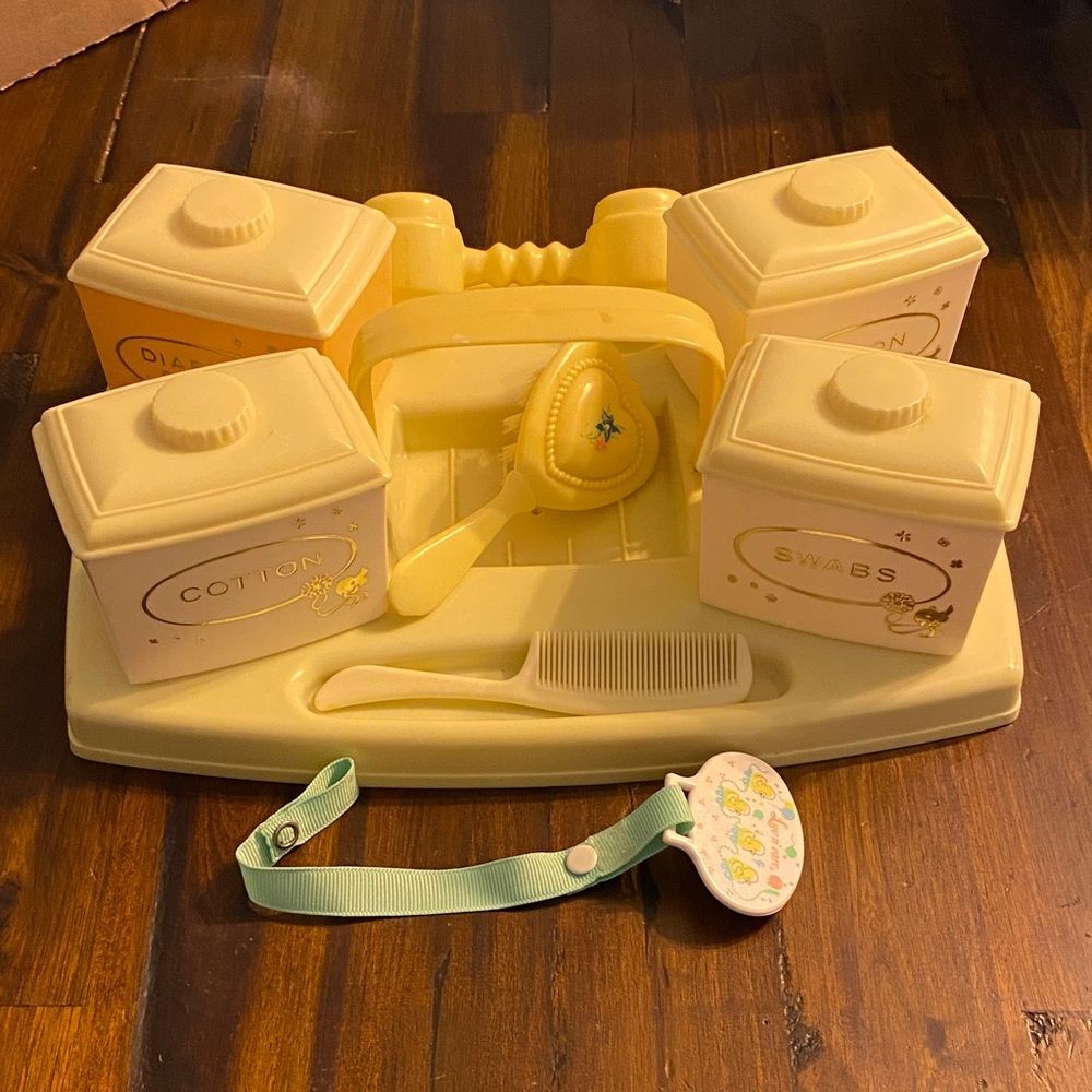 Vintage Sanitoy Inc. Nursery Vanity Tray Set